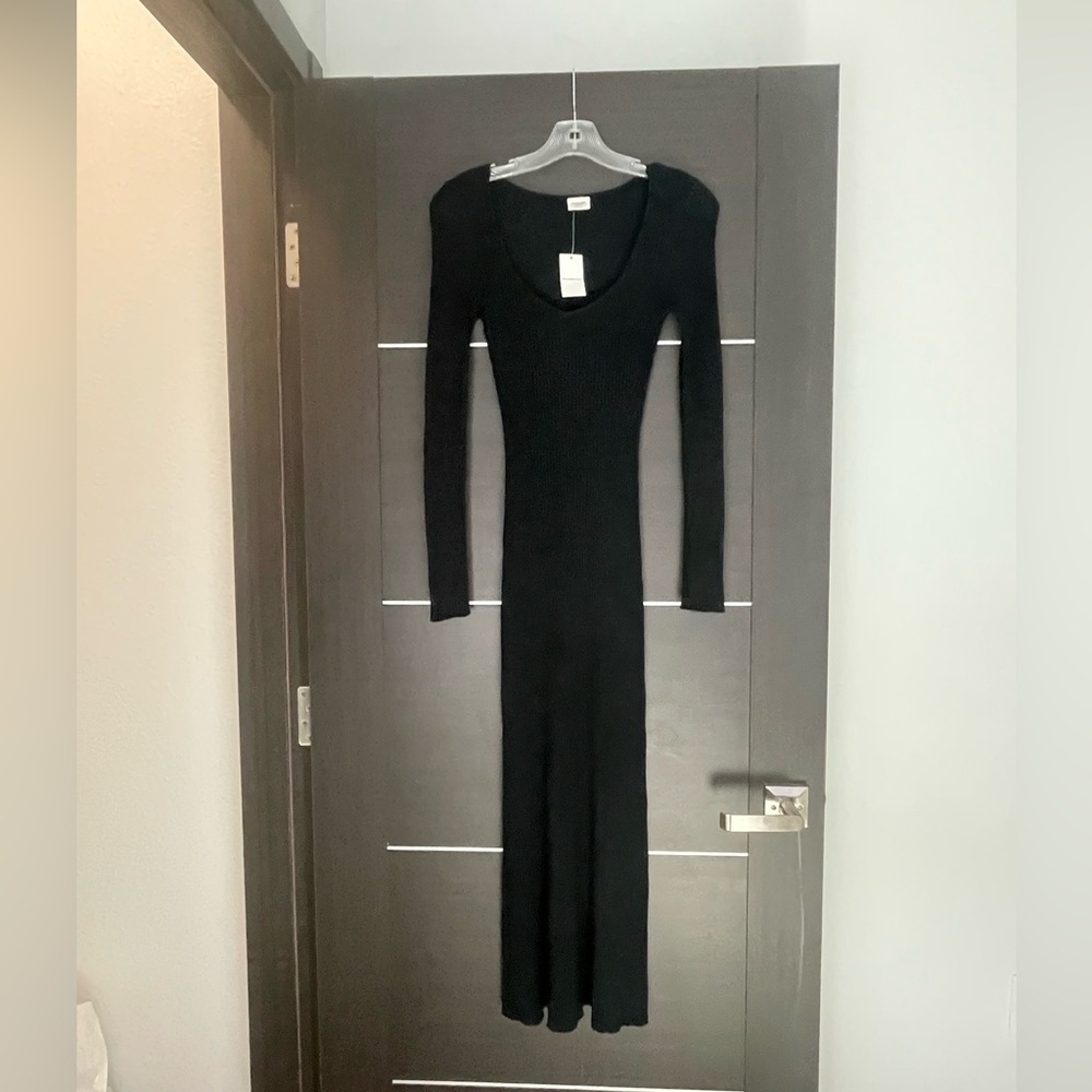Abercrombie Long-Sleeve Ribbed Maxi Sweater Dress